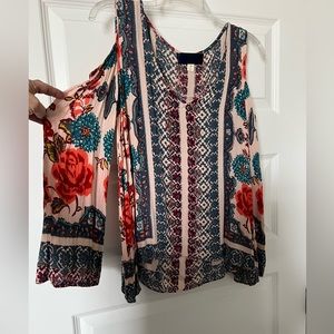 Cold shoulder top